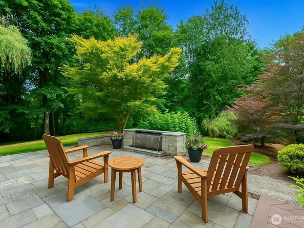 12914 182nd Avenue NE, Redmond WA 98052