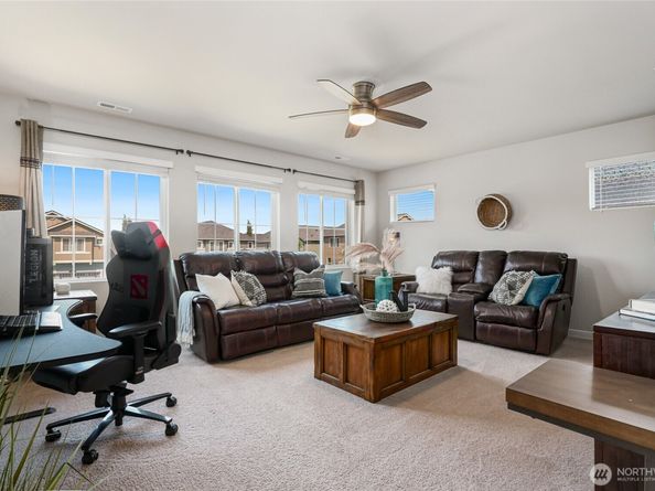 1705 85th Avenue SE, Lake Stevens WA 98258