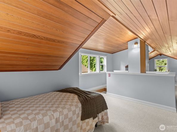 13527 23rd Avenue NE, Seattle WA 98125