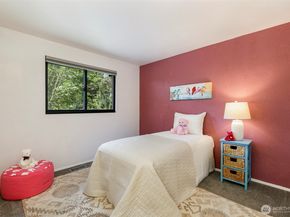 11520 3rd Avenue NW, Seattle WA 98177