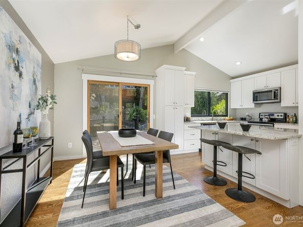 11520 3rd Avenue NW, Seattle WA 98177