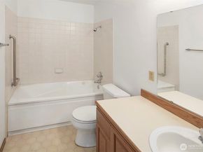 1312 S Massachusetts Street 202, Seattle WA 98144