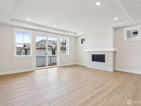 328 182ND Place SE, Bothell WA 98012