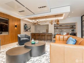1085 103rd Avenue NE 312, Bellevue WA 98004