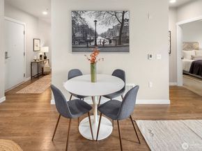 1085 103rd Avenue NE 312, Bellevue WA 98004
