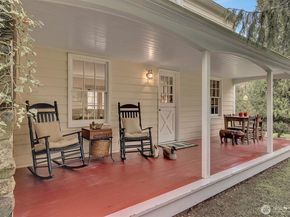 14707 Bear Creek Lane NE, Woodinville WA 98077