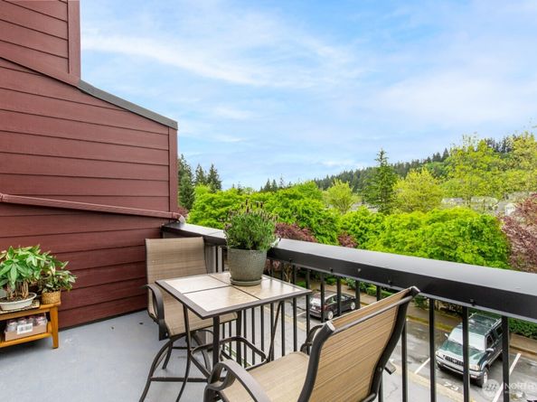 15809 Waynita Way NE G204, Bothell WA 98011