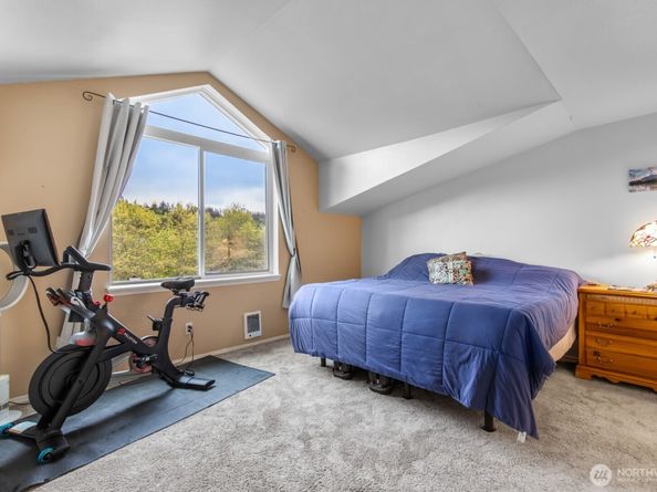 15809 Waynita Way NE G204, Bothell WA 98011
