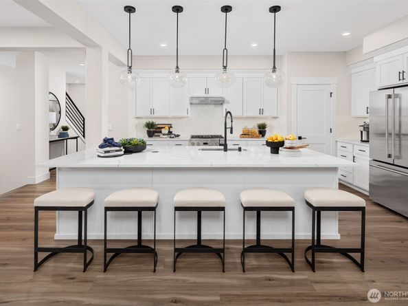 310 182ND Place SE, Bothell WA 98012