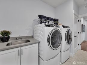 310 182ND Place SE, Bothell WA 98012