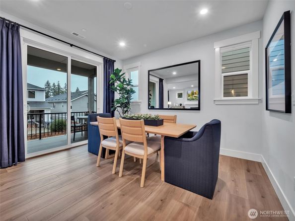 310 182ND Place SE, Bothell WA 98012