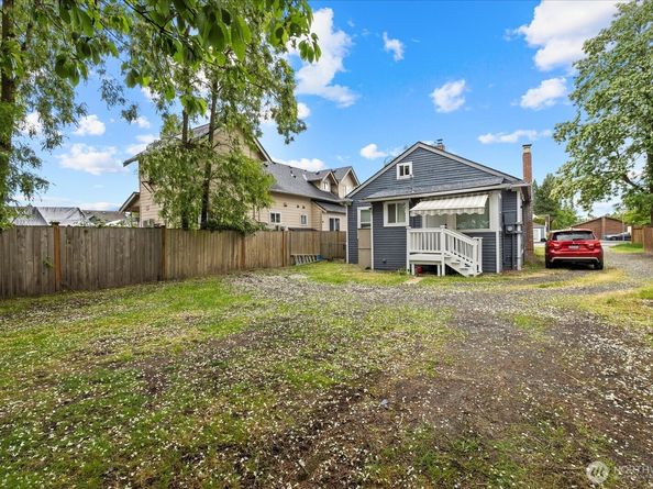 220 W Willis Street, Kent WA 98032