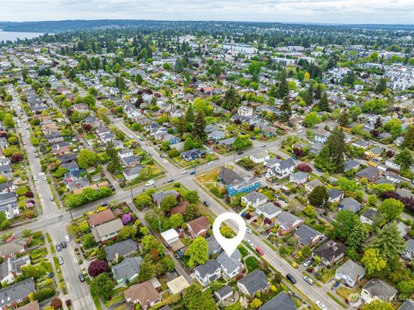7737 21st Avenue NW A & B, Seattle WA 98117