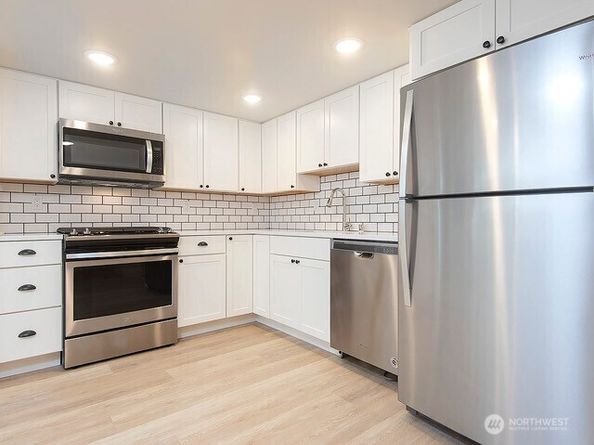 7737 21st Avenue NW A & B, Seattle WA 98117