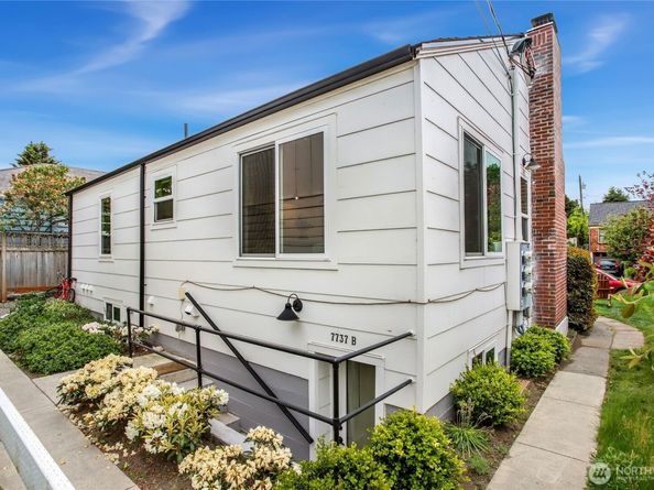 7737 21st Avenue NW A & B, Seattle WA 98117