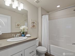 10224 25th Place SE, Lake Stevens WA 98258