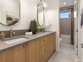 7506 18th Avenue NW, Seattle WA 98117