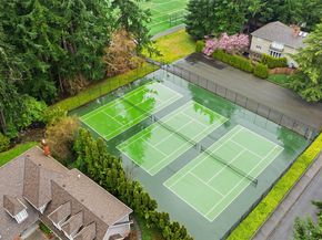 3240 126th Avenue NE, Bellevue WA 98005