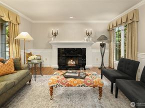 3240 126th Avenue NE, Bellevue WA 98005