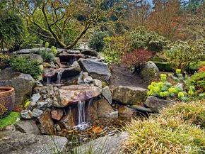 3240 126th Avenue NE, Bellevue WA 98005