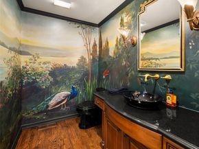 3240 126th Avenue NE, Bellevue WA 98005