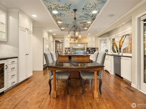 3240 126th Avenue NE, Bellevue WA 98005