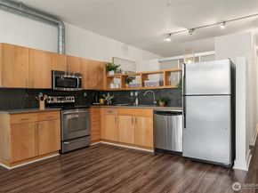 2015 Terry Avenue 416, Seattle WA 98121