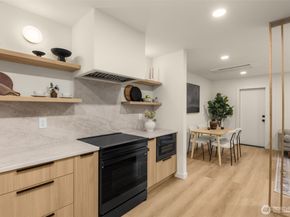 14035 Densmore Avenue N, Seattle WA 98133