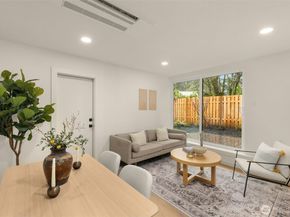14035 Densmore Avenue N, Seattle WA 98133