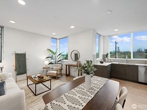 3070 SW Avalon Way A, Seattle WA 98126