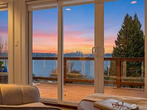 603 38th Avenue, Seattle WA 98122