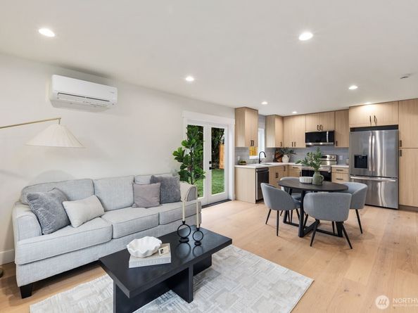 3110 SW 97th Street, Seattle WA 98126