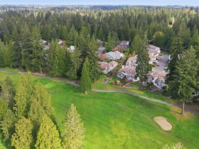 2000 Village Green Drive 16, Mill Creek WA 98012