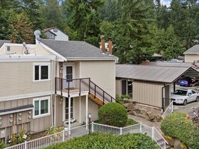 12716 NE 120th Street H7, Kirkland WA 98034