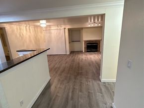 28704 18th Avenue S, Federal Way WA 98003