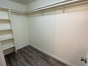 28704 18th Avenue S, Federal Way WA 98003