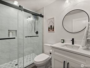 6917 57th Avenue NE, Seattle WA 98115