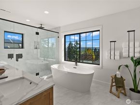 6917 57th Avenue NE, Seattle WA 98115