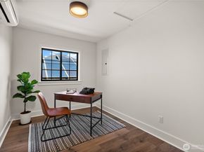 6917 57th Avenue NE, Seattle WA 98115