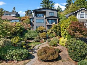 6917 57th Avenue NE, Seattle WA 98115