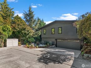 6917 57th Avenue NE, Seattle WA 98115