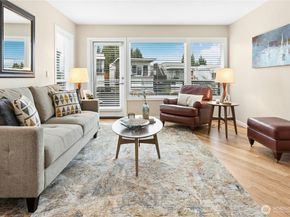 10128 NE 63rd Street, Kirkland WA 98033