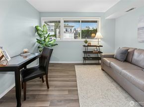 10128 NE 63rd Street, Kirkland WA 98033