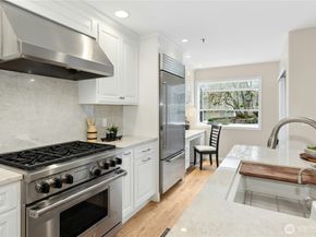 10128 NE 63rd Street, Kirkland WA 98033