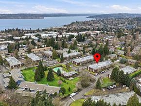 11112 NE 68th Street 327, Kirkland WA 98033