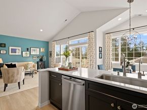 18560 NE 57th Street, Redmond WA 98052