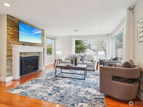 3216 24th Avenue W, Seattle WA 98199