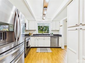 19975 Stavanger Place NE, Poulsbo WA 98370