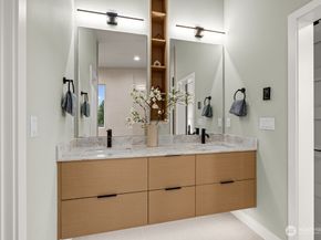 1506 6th Street W, Kirkland WA 98033