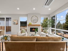 1506 6th Street W, Kirkland WA 98033